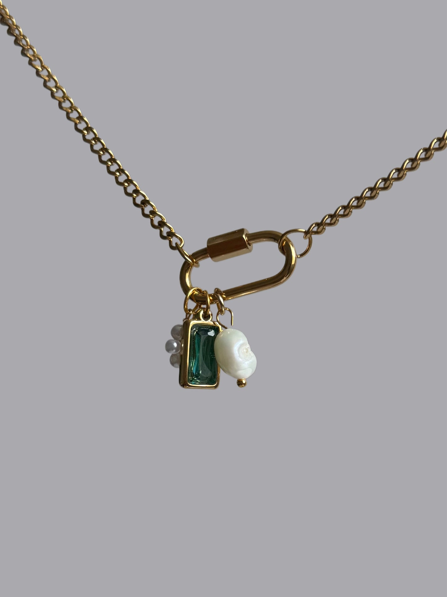Oval Ring Stone Necklace