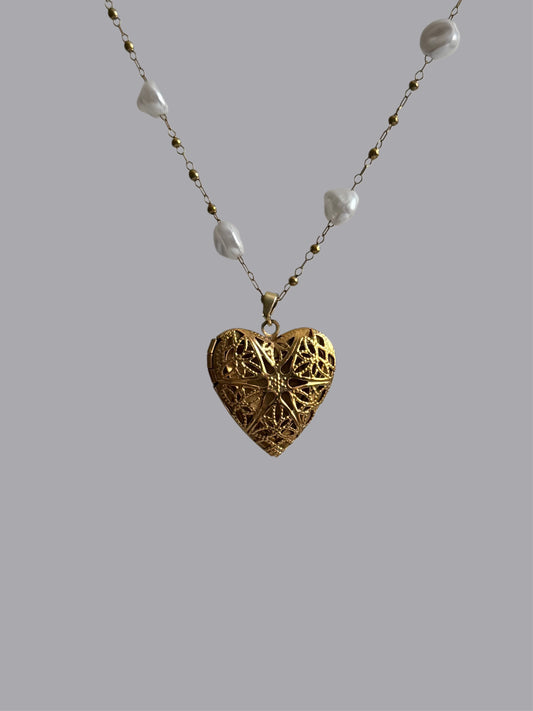 Lovestruck Perfume Necklace