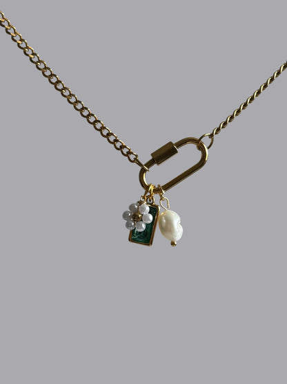 Oval Ring Stone Necklace