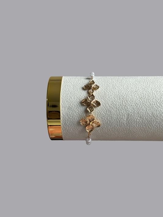 Lora Pearl Bracelet