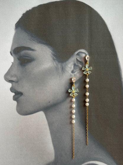 Mare Earrings
