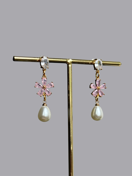 Rosa Pearl Earrings