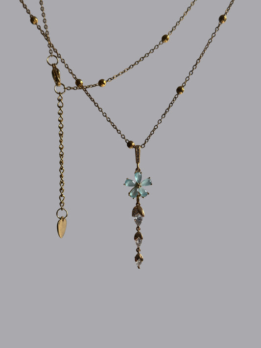 Reina Necklace
